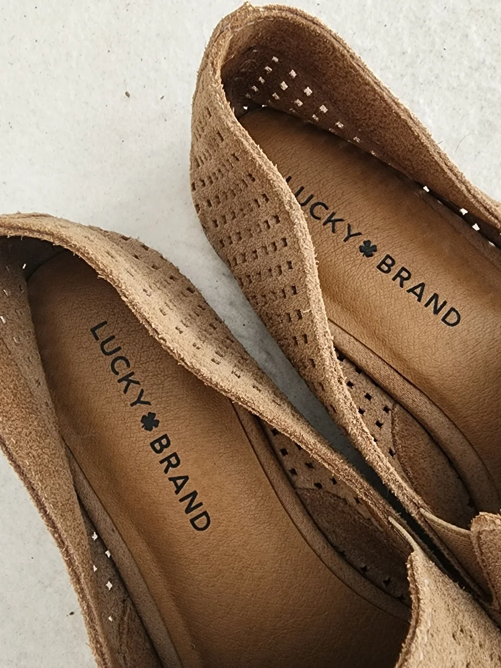 Lucky Brand Perforated Suede Loafers Womens 8.5 Tan Slip On Flats Casual Boho